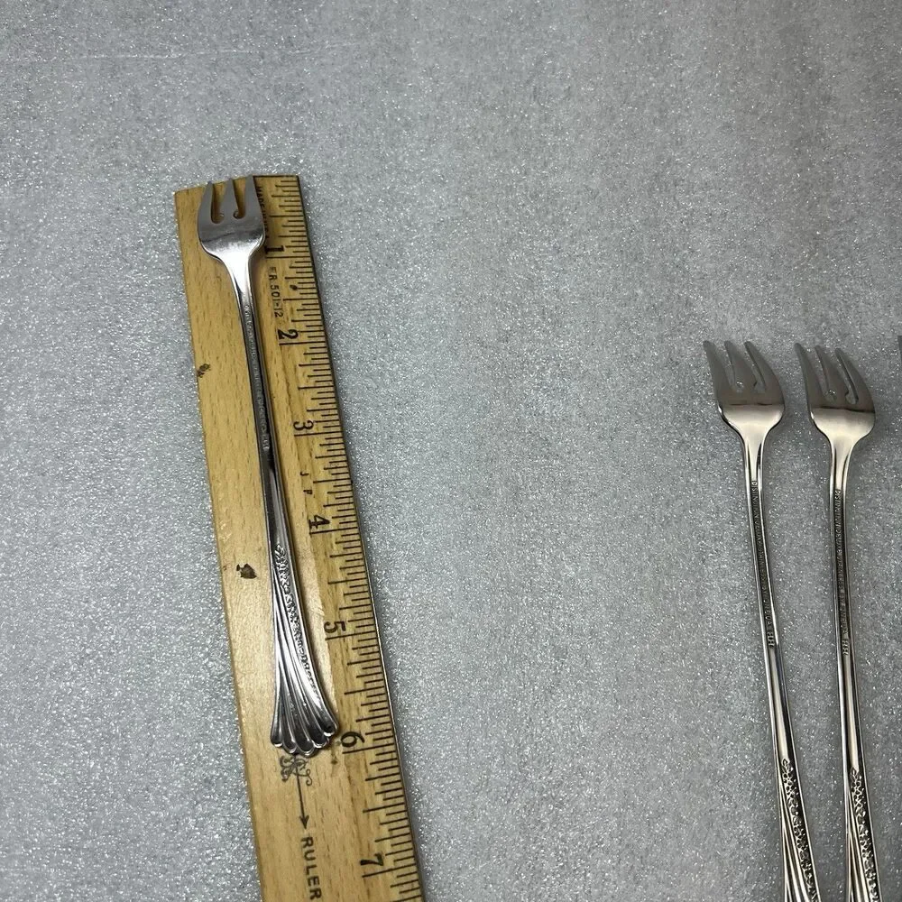 4 Oneida SPRING GLEN Stainless Cocktail Fork 1 Butter Knife 1 Pie Server Mix Lot
